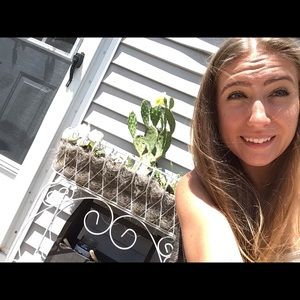 Meet your Posher, Christina